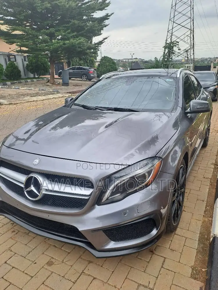 Mercedes-Benz GLA-Class 2017 Gray