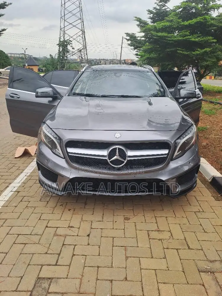Mercedes-Benz GLA-Class 2017 Gray