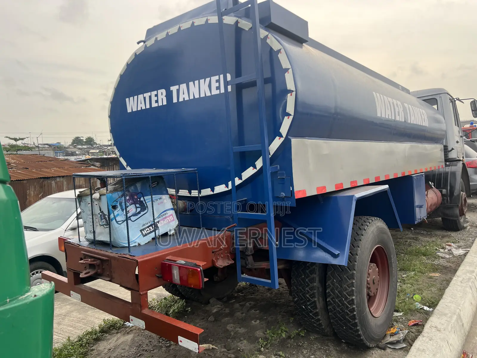 Very Sharp Mercedes Benz 1412 Water Tanker Truck