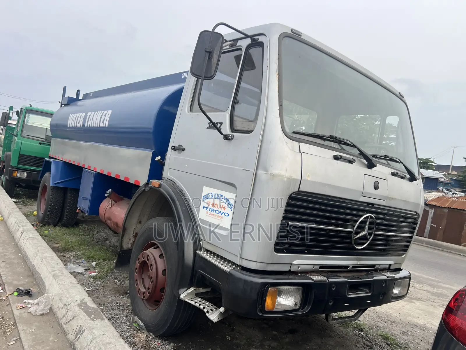 Very Sharp Mercedes Benz 1412 Water Tanker Truck