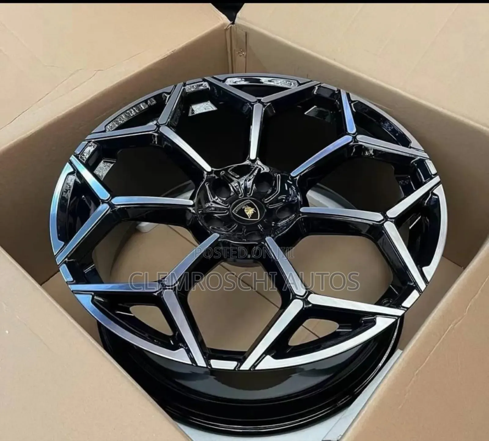 High Quality Certified Complete Brand New Alloyed Rim Lamborghini Urus