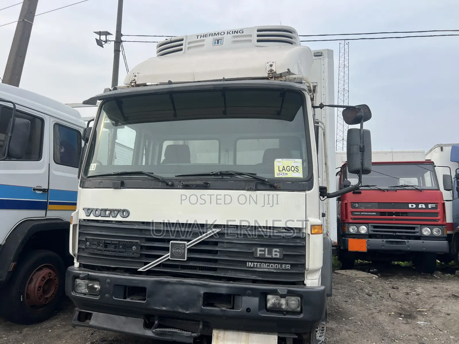 Super Clean Volvo Cooling Truck