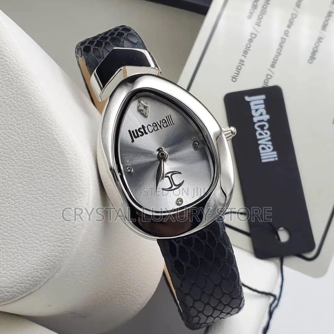Justcavalli Quality Luxury Ladies Chain Strap Wristwatch