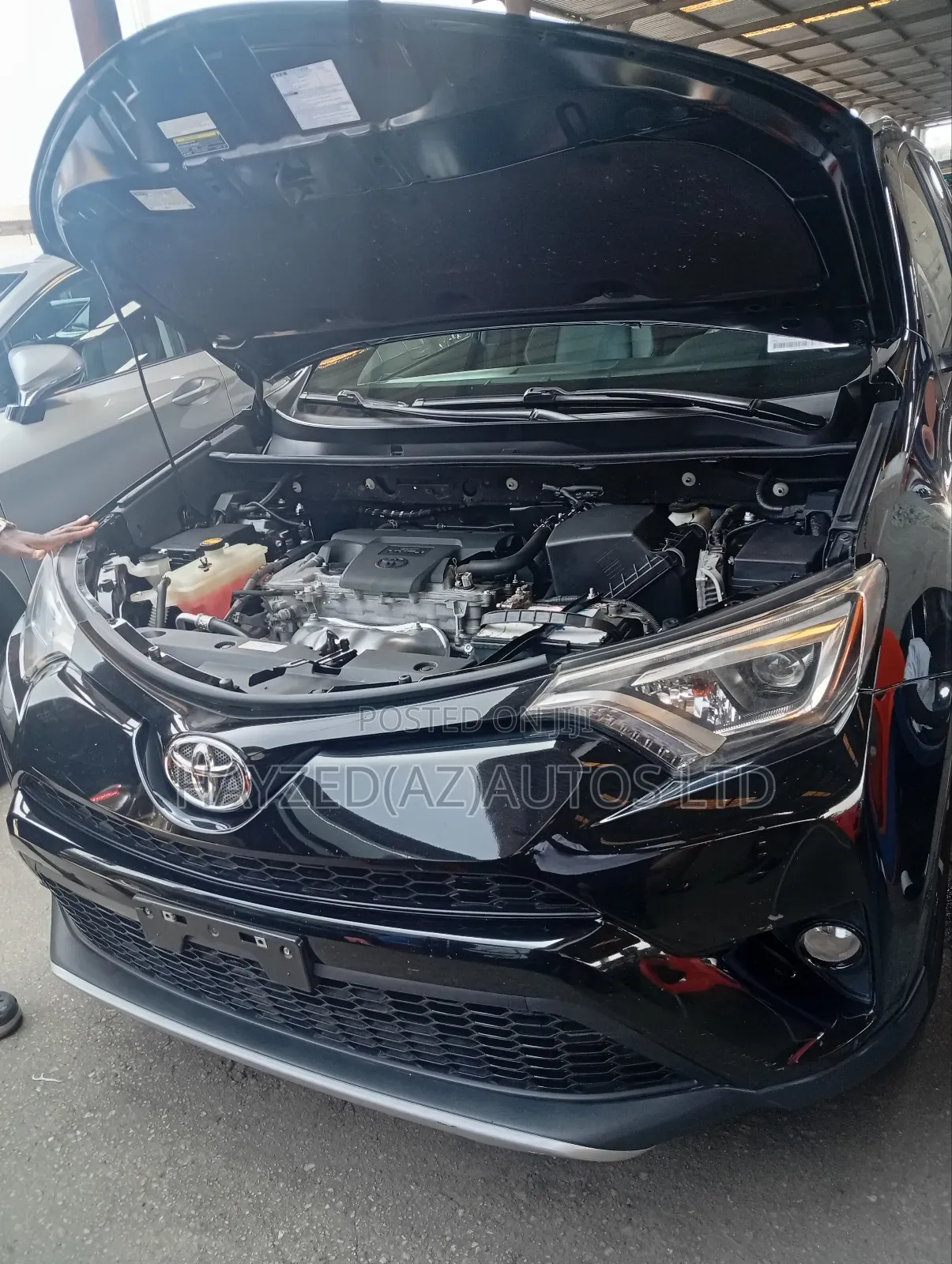 Toyota RAV4 XLE AWD (2.5L 4cyl 6A) 2017 Black