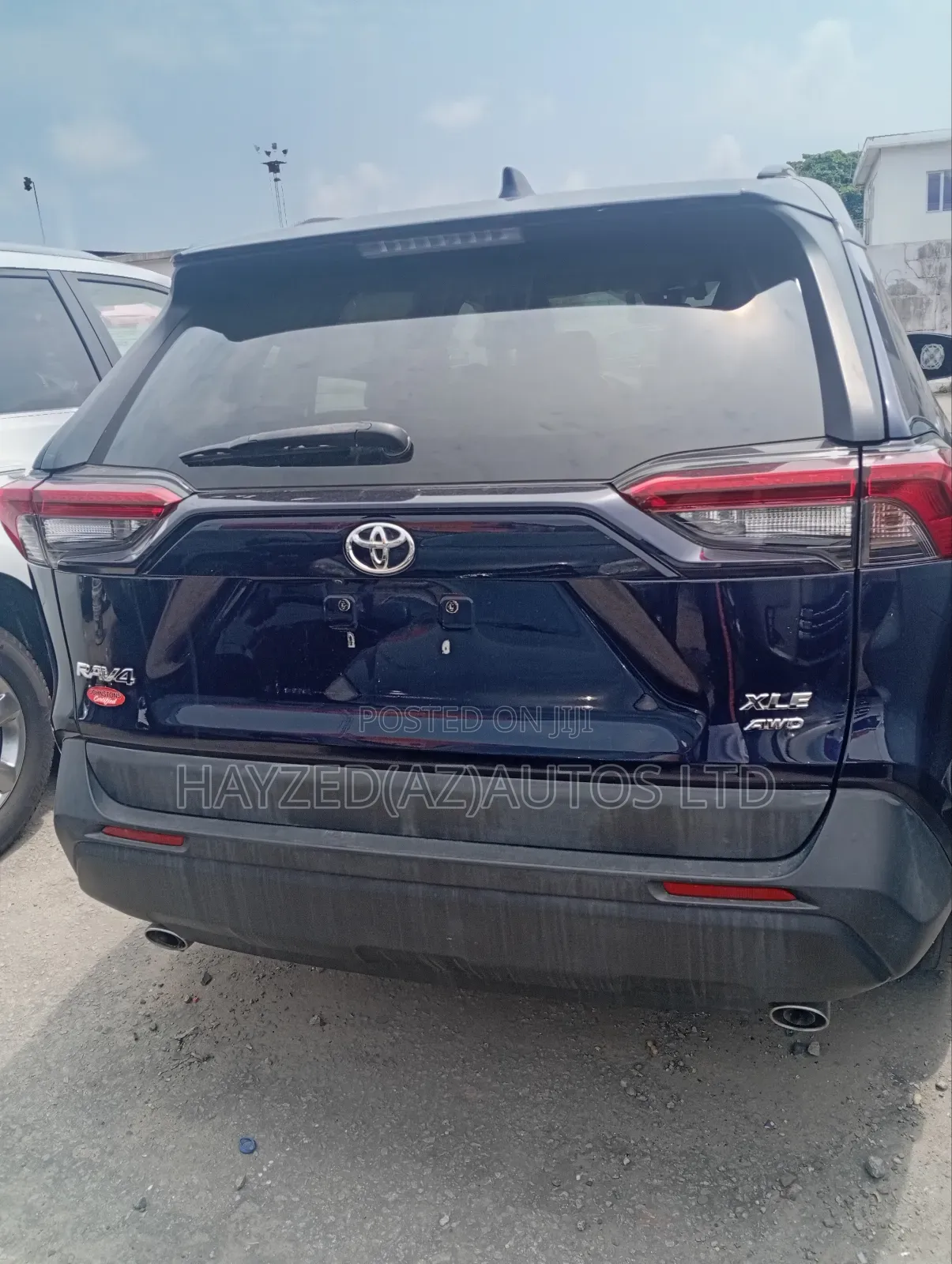Toyota RAV4 Limited AWD 2023 Blue
