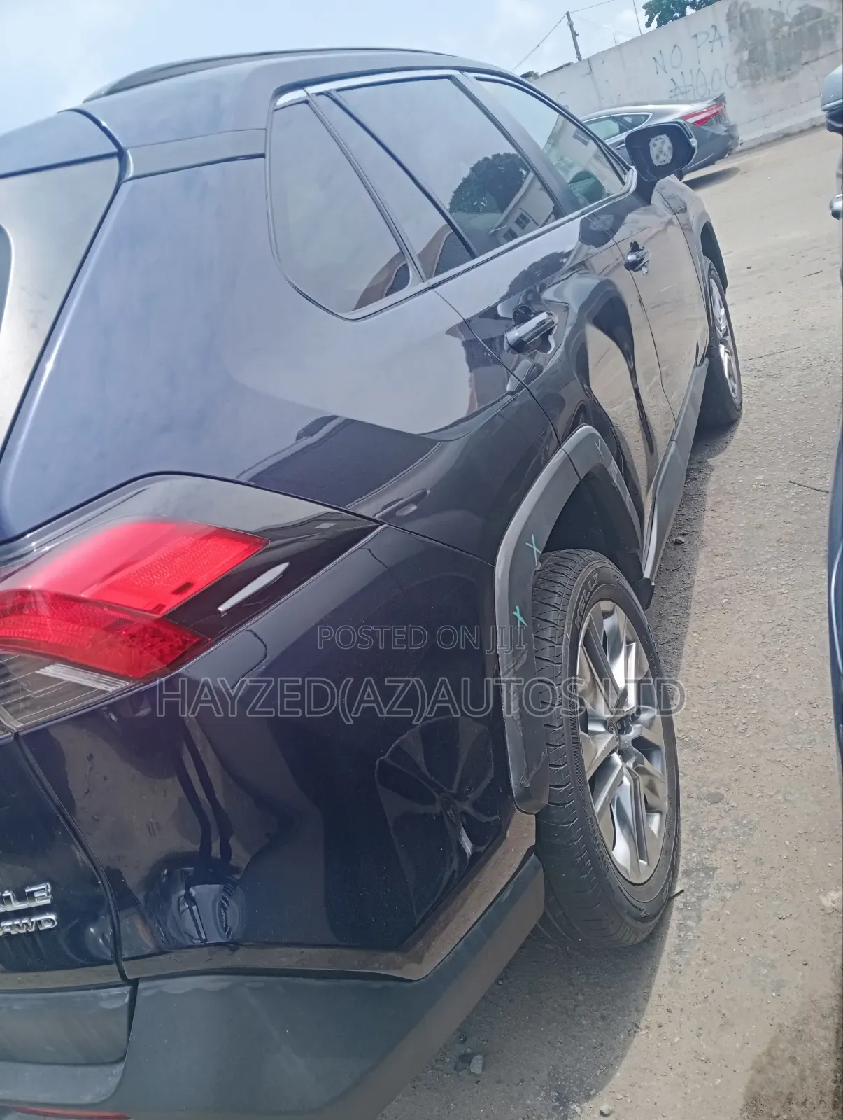 Toyota RAV4 Limited AWD 2023 Blue