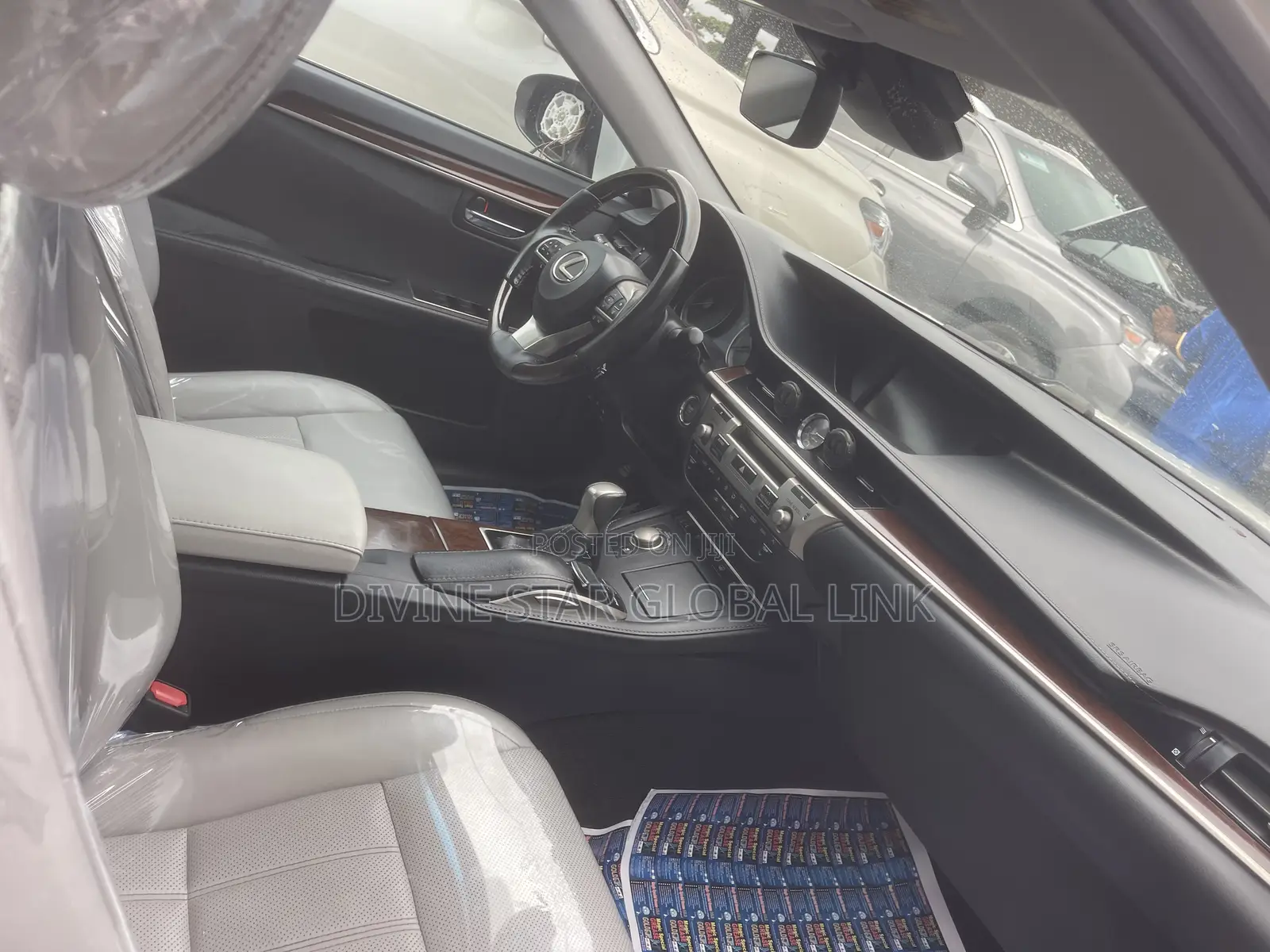Lexus ES 2017 White