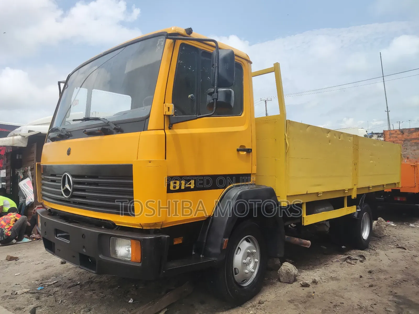 Mercedes Benz 814 Truck