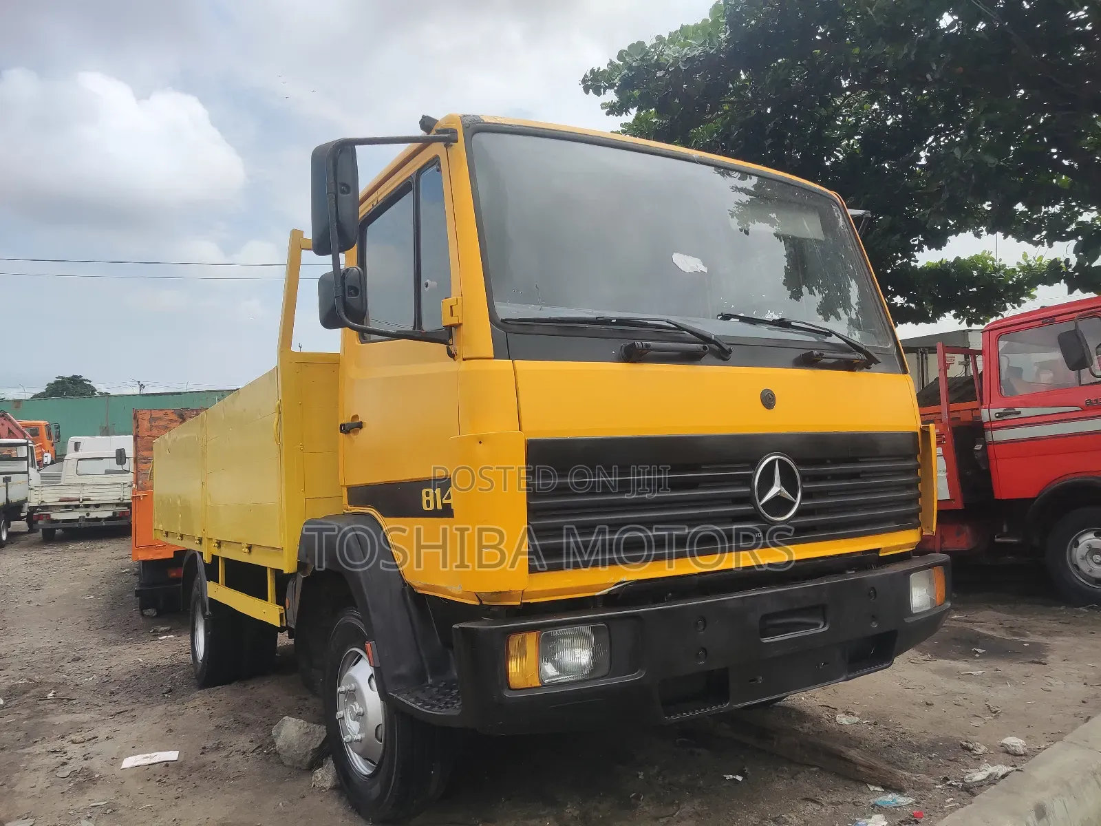 Mercedes Benz 814 Truck