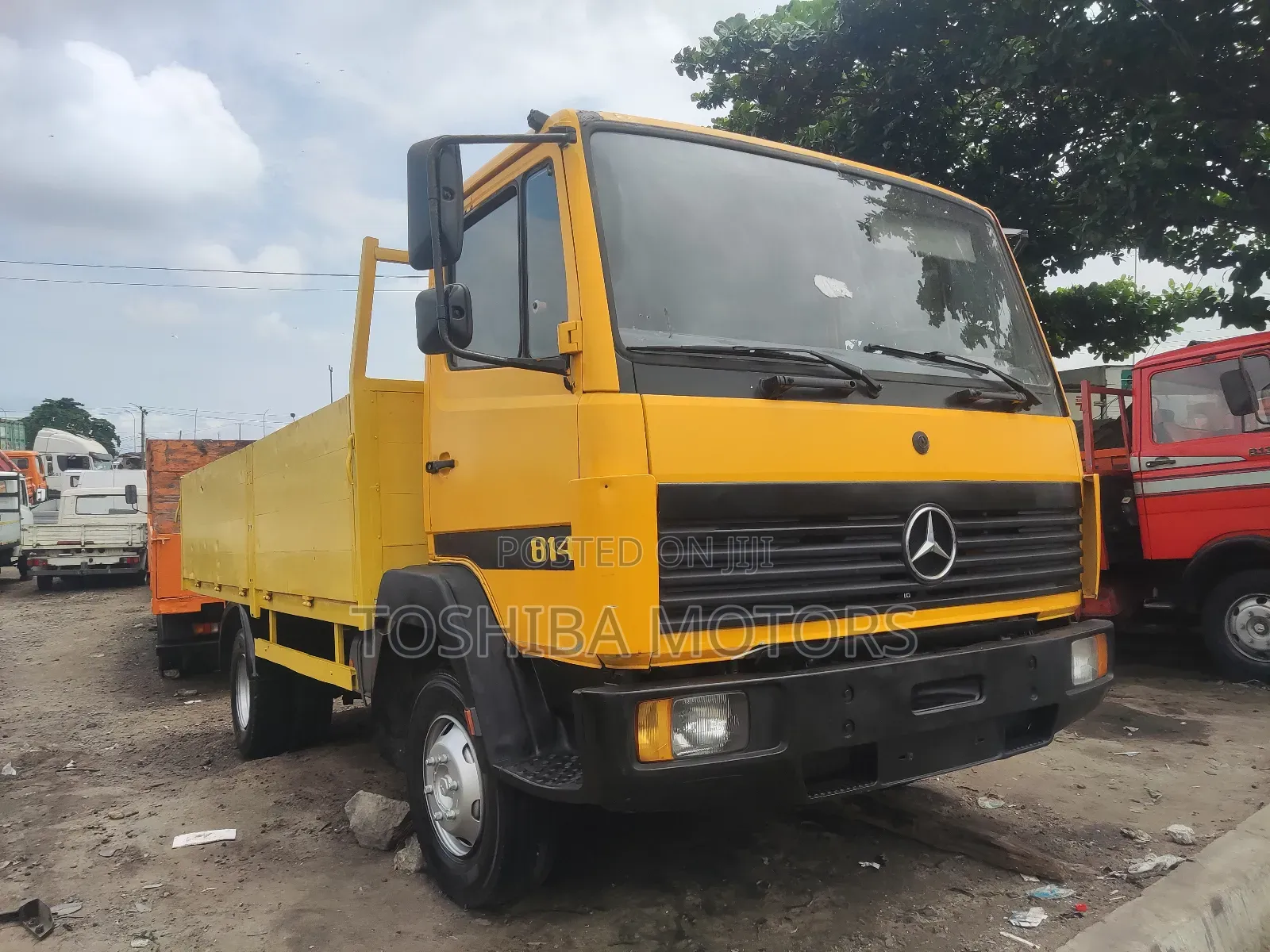 Mercedes Benz 814 Truck