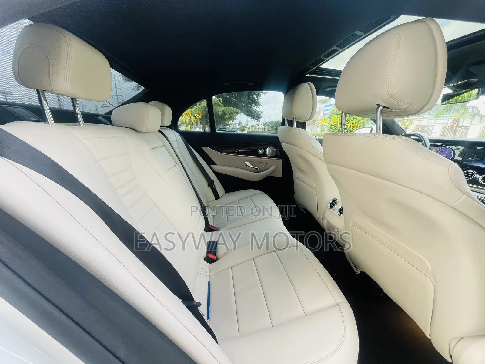 Mercedes-Benz E300 4Matic AWD Sedan (2.0L 4cyl 9A) 2017 White
