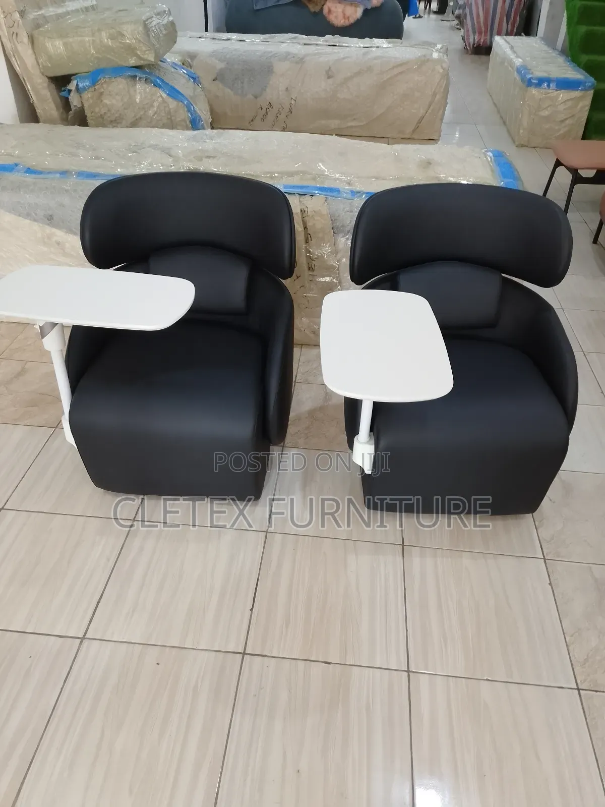 Executive Recliner Chair With Written Pad
