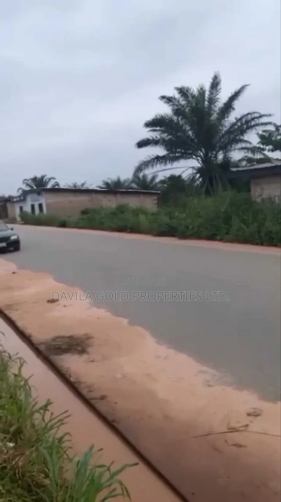 !!Commercial Land for Sale in Amagba Ugbor Central G.R.A. !!