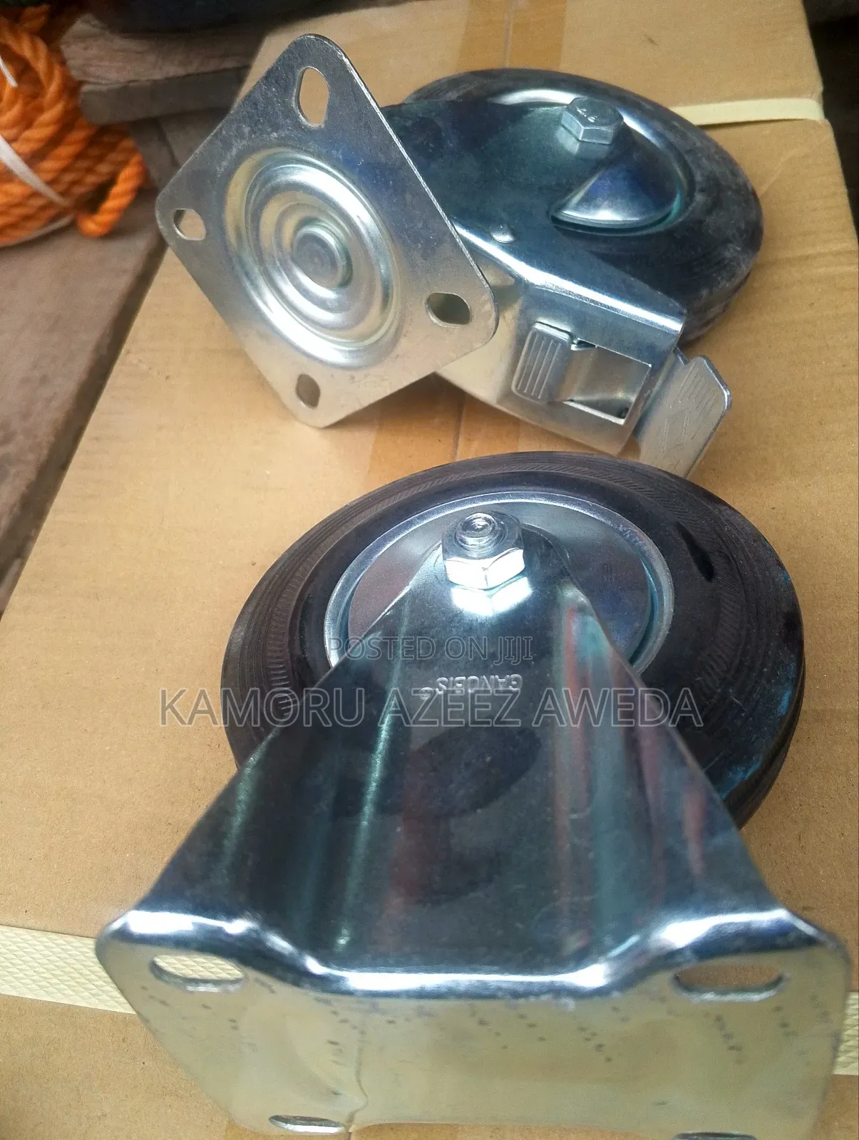 Rober Tyre With Brake Size 5 One Set