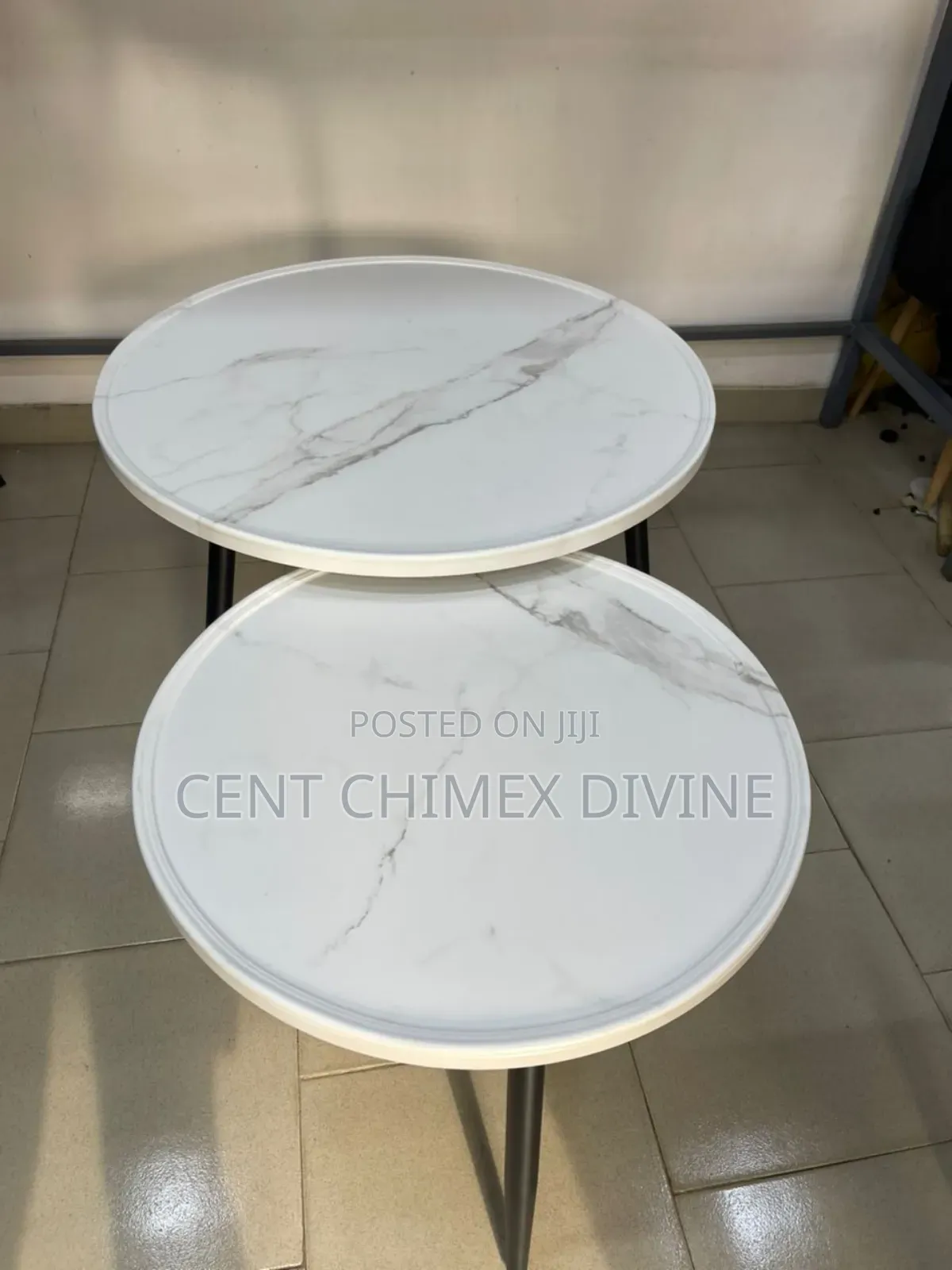 Elegance Center Table