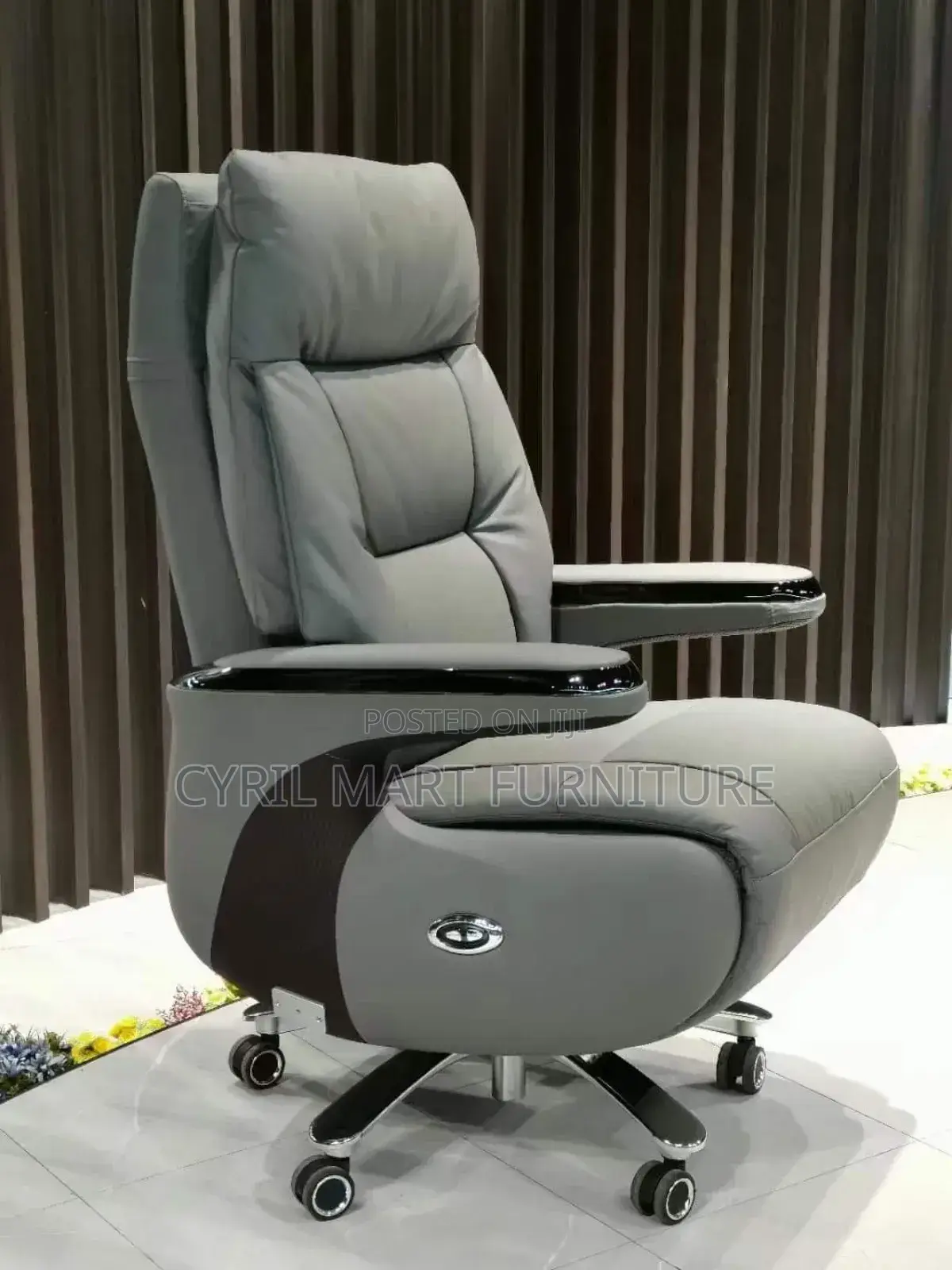 High-Back Swivel Chair Designed for Comfort and Style in Professional