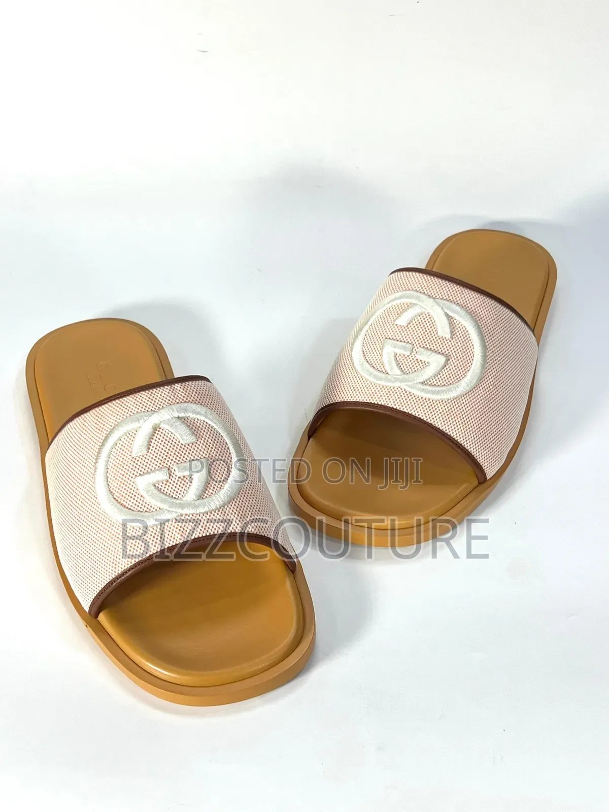 Original Gucci Slippers Available in Store