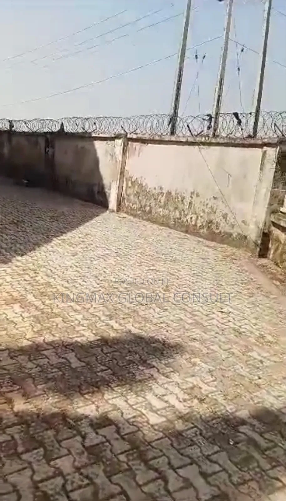 3bdrm Block of Flats in Area 1 for sale