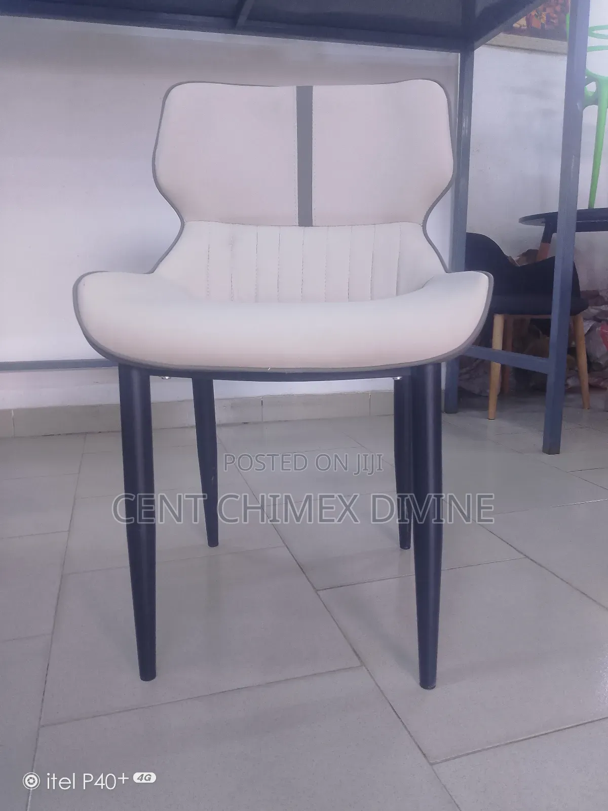 Quality Chair for Dinning