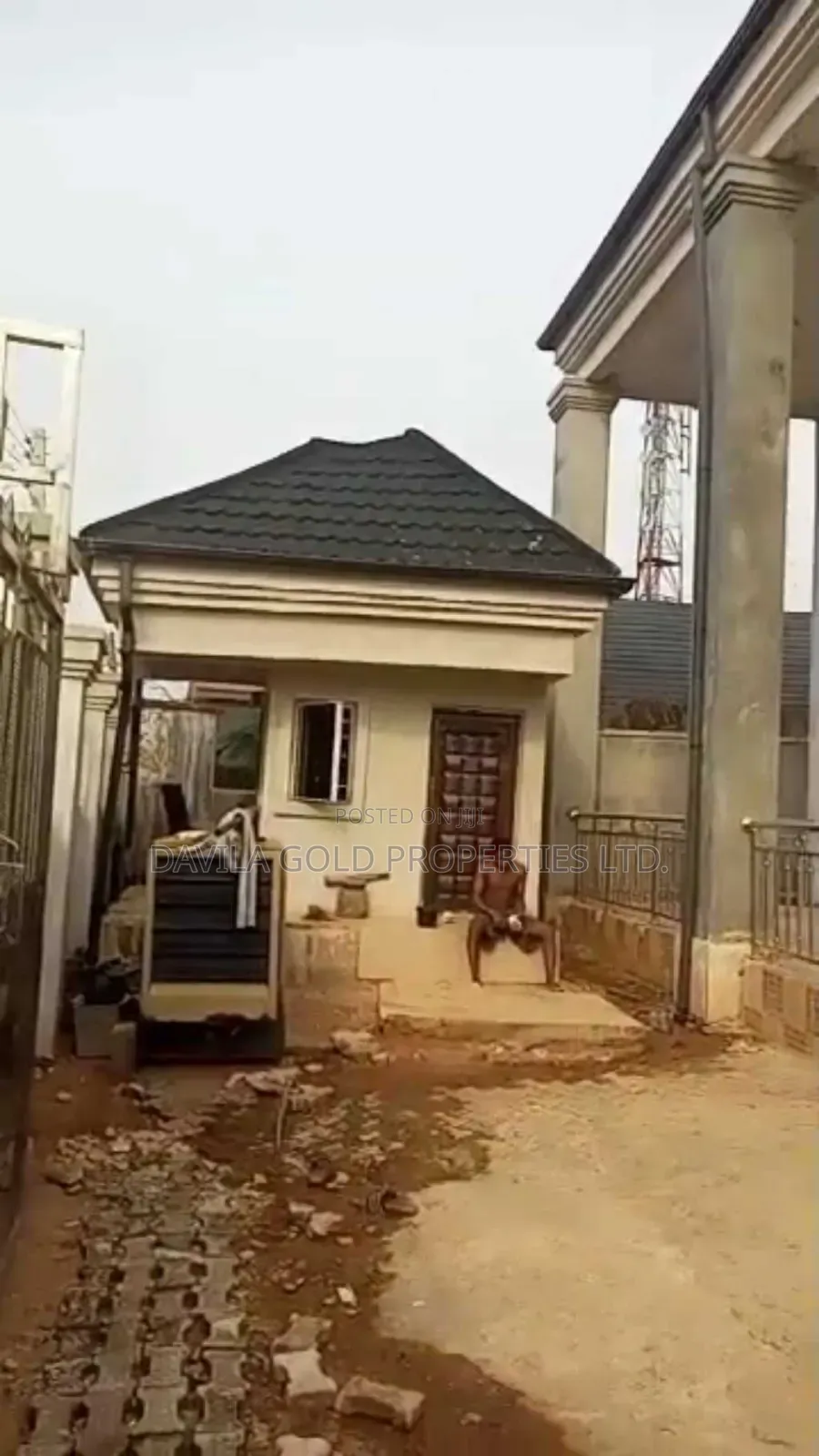 7bdrm Duplex in Benin City for sale