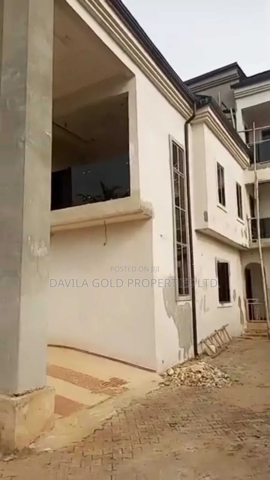 7bdrm Duplex in Benin City for sale