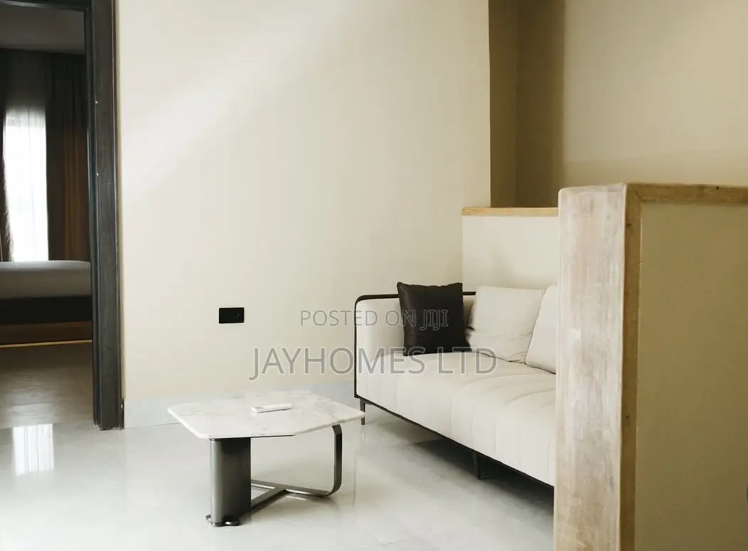 Luxury 3 Bedroom Shortlet Apartment With Poolside in Asaba