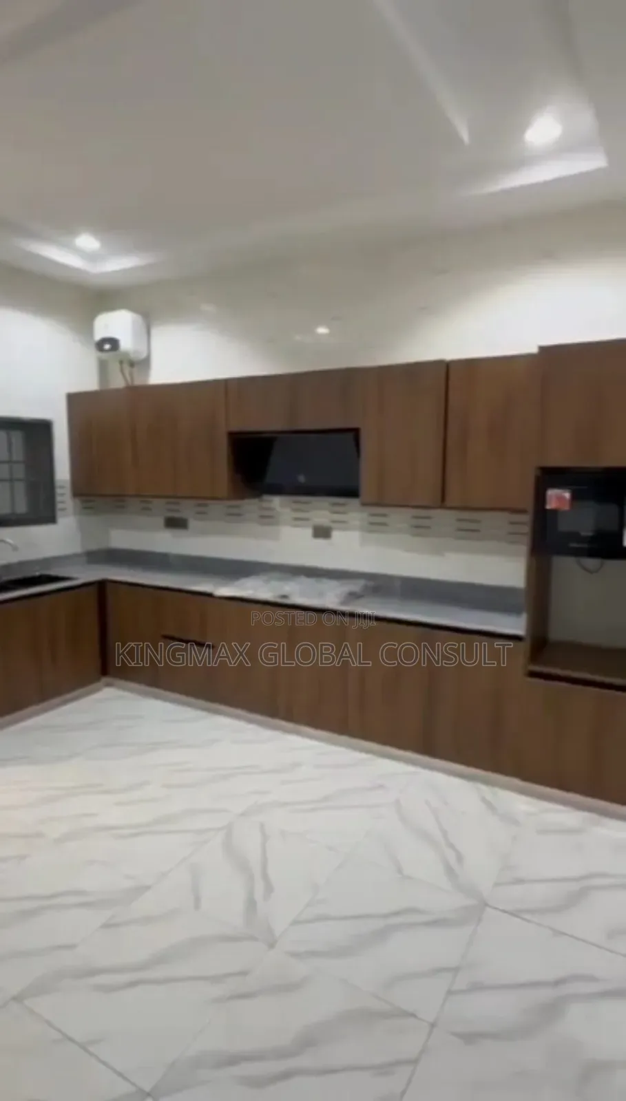 6bdrm Duplex in Maitama Abuja for sale