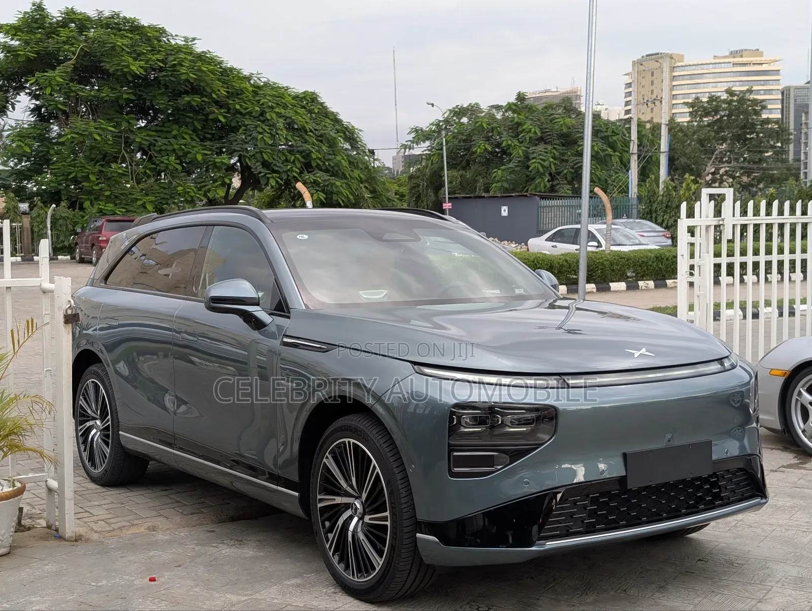 New XPeng G9 EV AWD 2025 Green