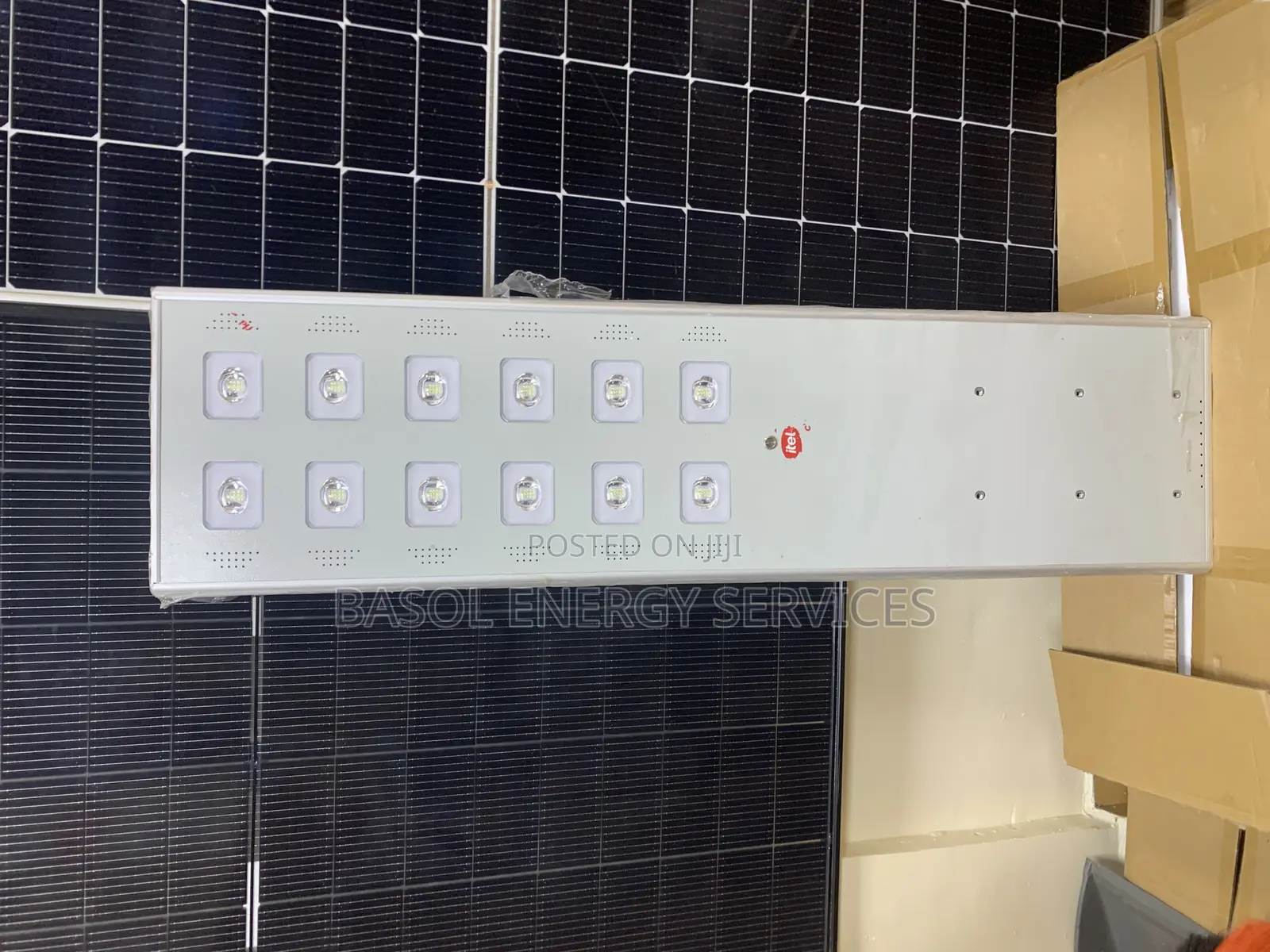 100w Itel Solar Street Light