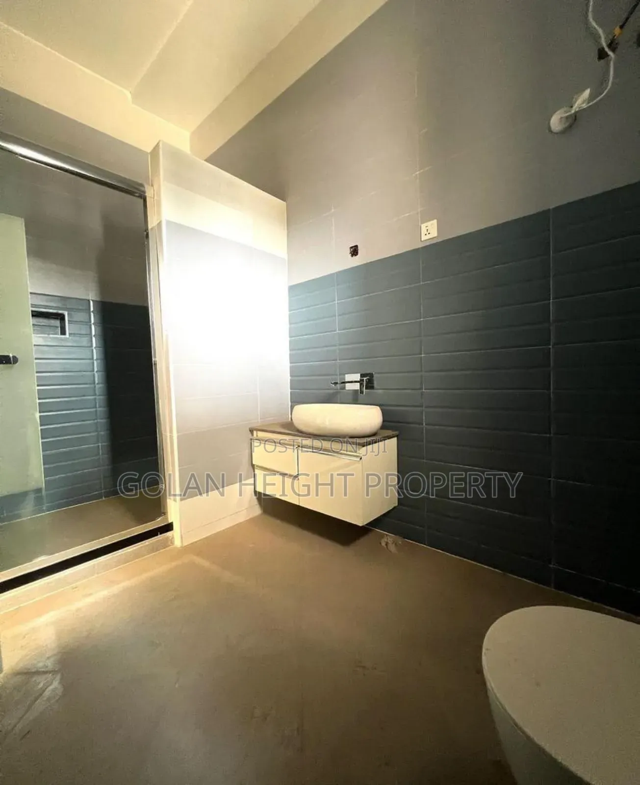 4bdrm Townhouse / Terrace in Diplomatic Zone, Katampe Extension