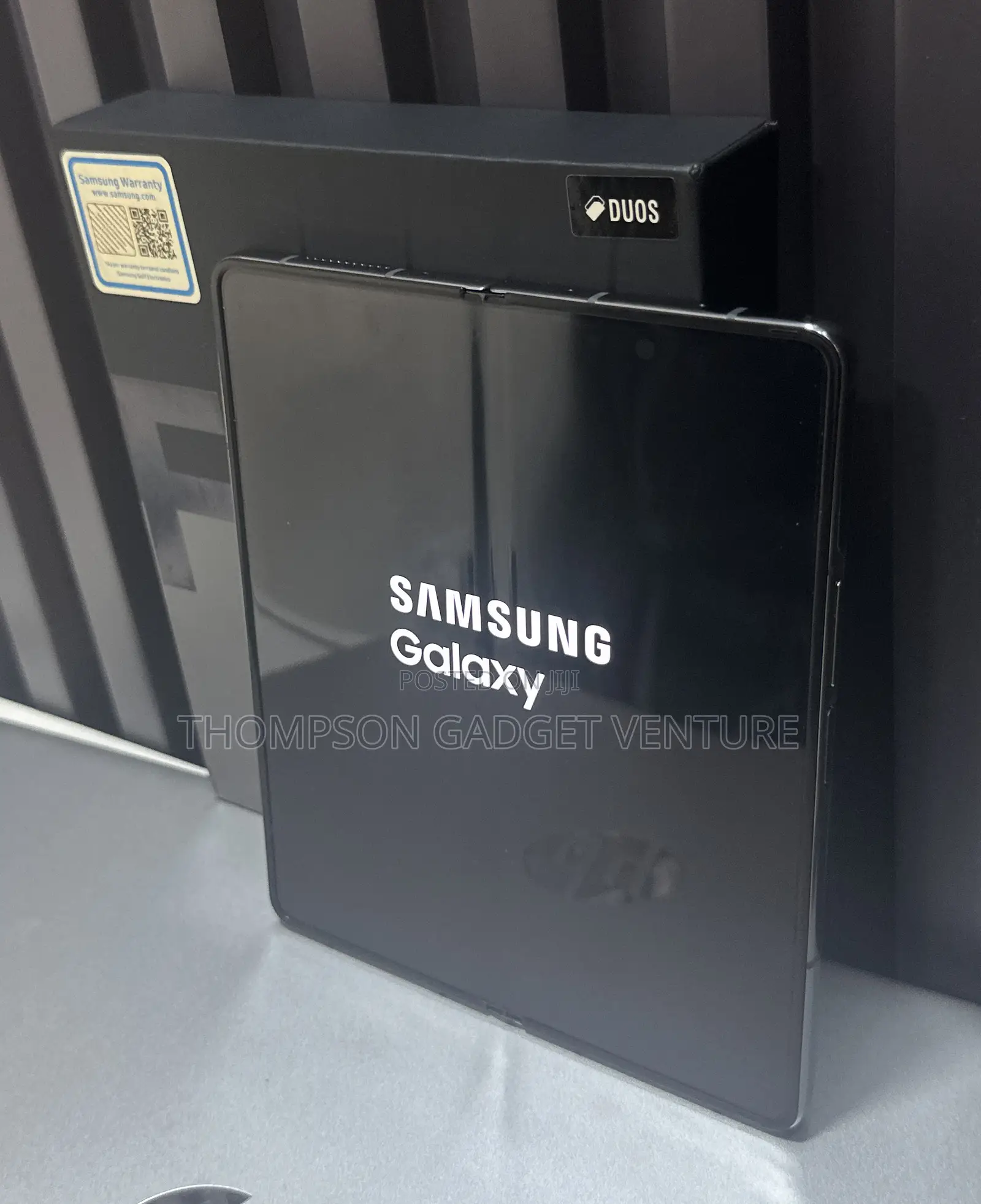 New Samsung Galaxy Z Fold4 512 GB Blue