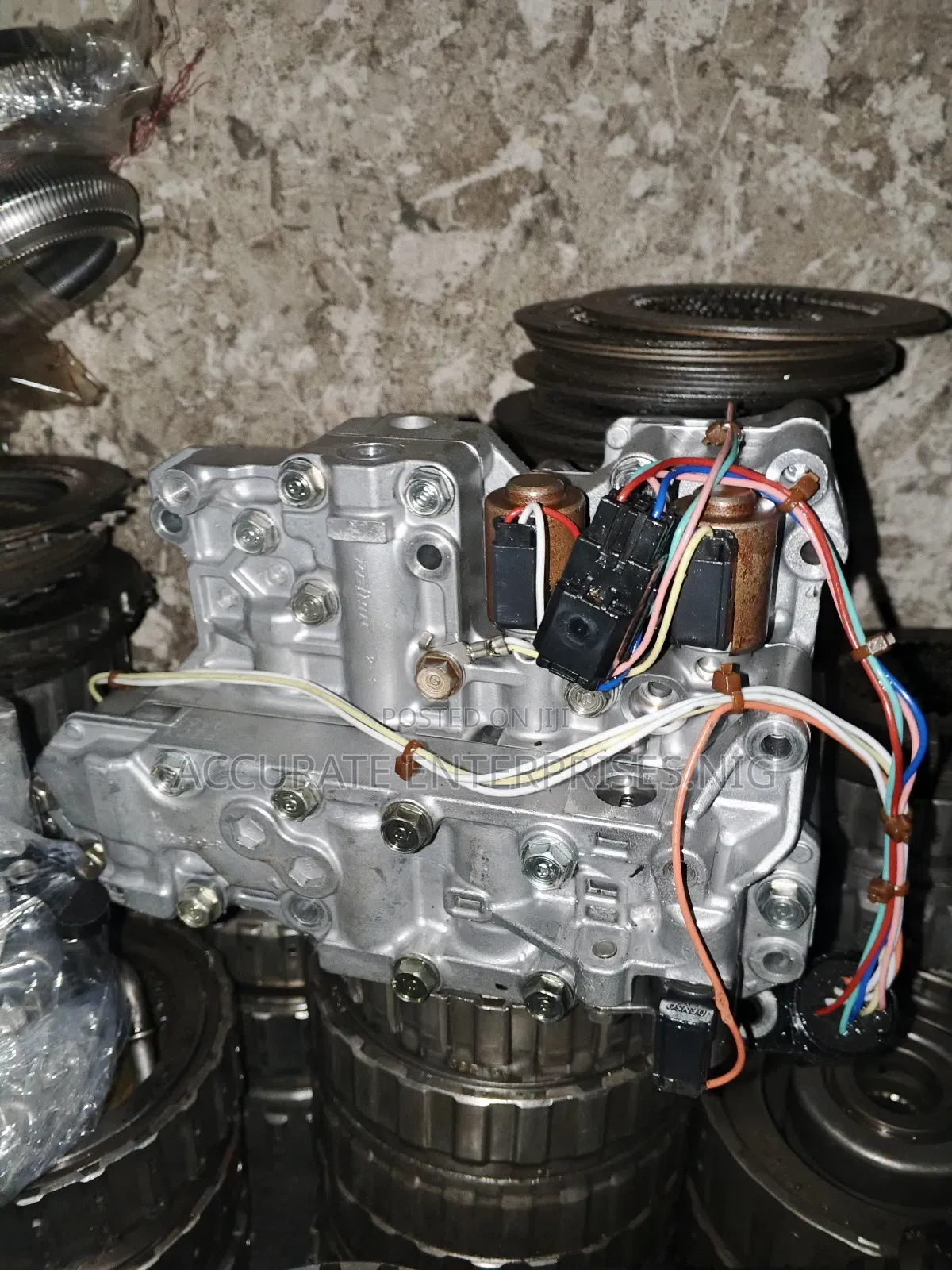 2013 -015 4 Plug Valve Body and Pump.