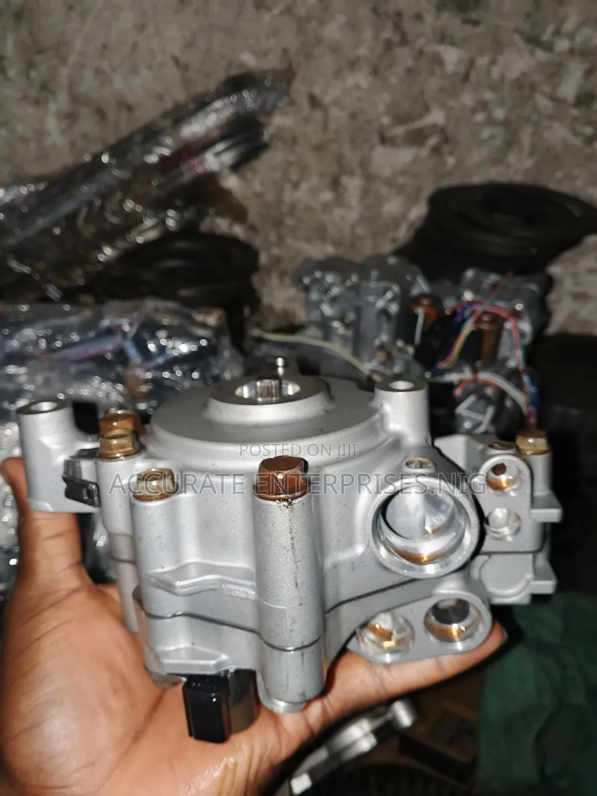 2013 -015 4 Plug Valve Body and Pump.