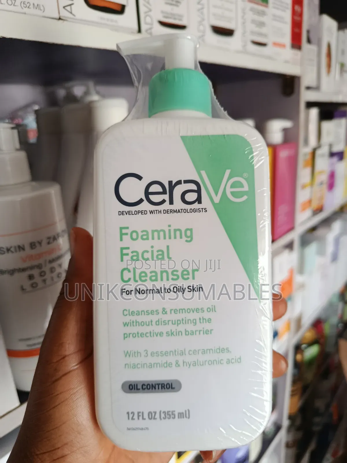 Cerave Foaming Facial Cleanser
 355ml