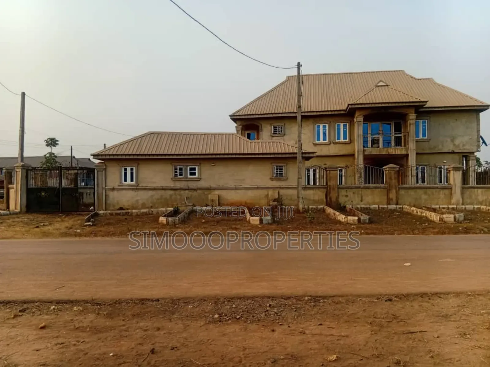 Furnished 20bdrm Block of Flats in Ode Remo, Sagamu for sale