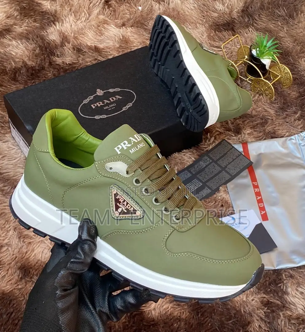 High Quality Prada Milano Luxe Sneakers