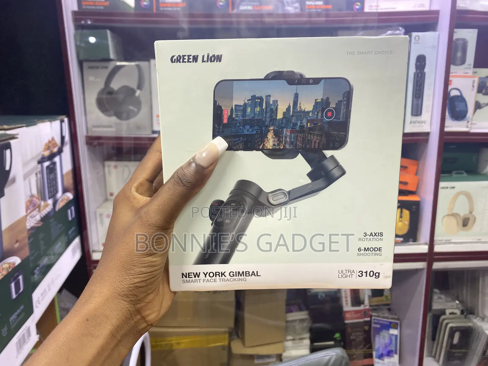 Green Lion New York Gimbal Smart Face Tracking.