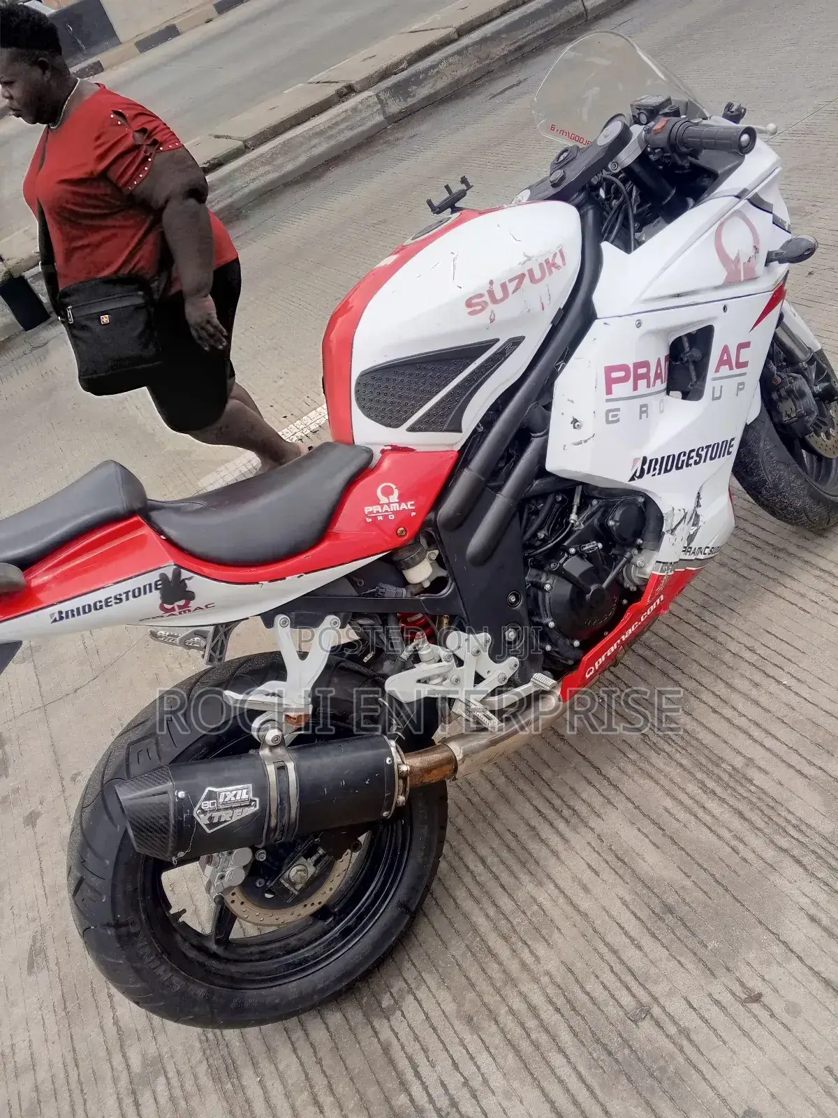 Suzuki Hyosung 650 Power Bike