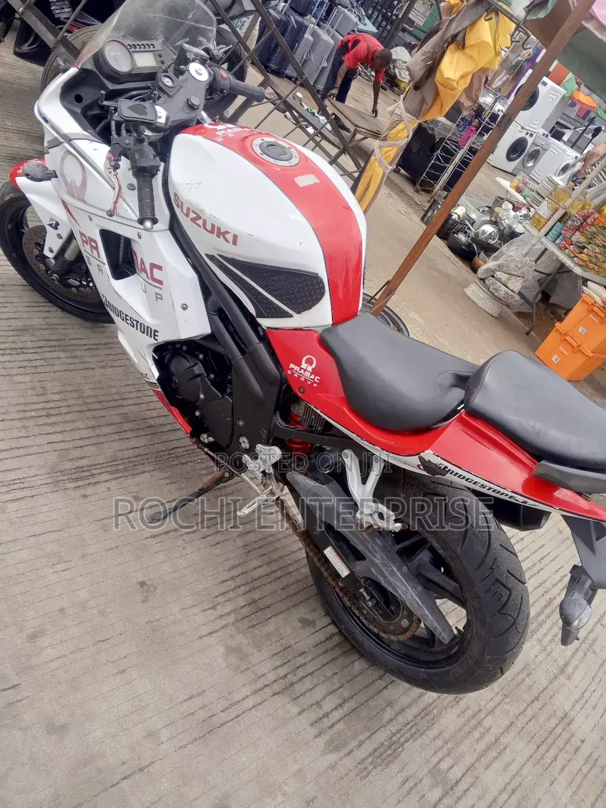 Suzuki Hyosung 650 Power Bike
