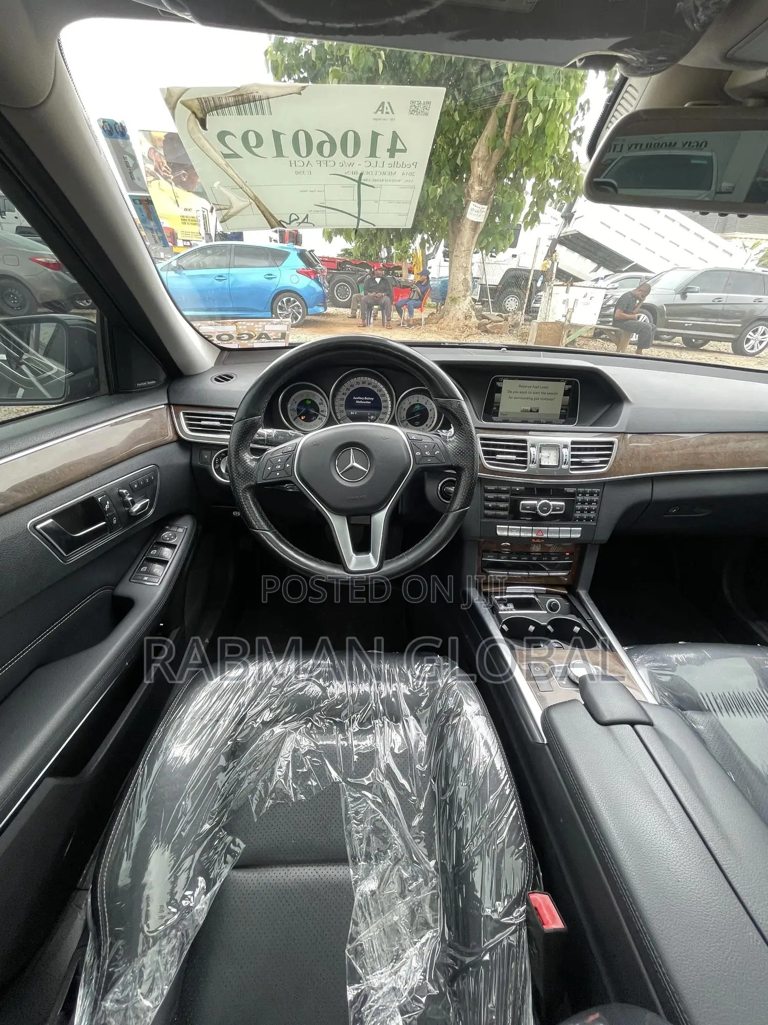 Mercedes-Benz E350 Base 4Matic Sedan AWD (3.5L 6cyl 7A) 2014 Black
