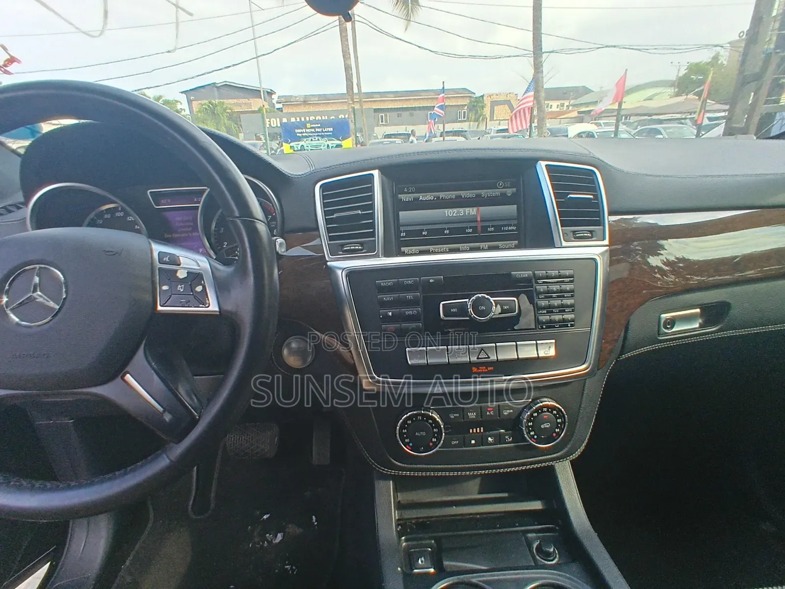 Mercedes-Benz M Class ML350 4MATIC 4dr SUV AWD (3.5L 6cyl 7A) 2014