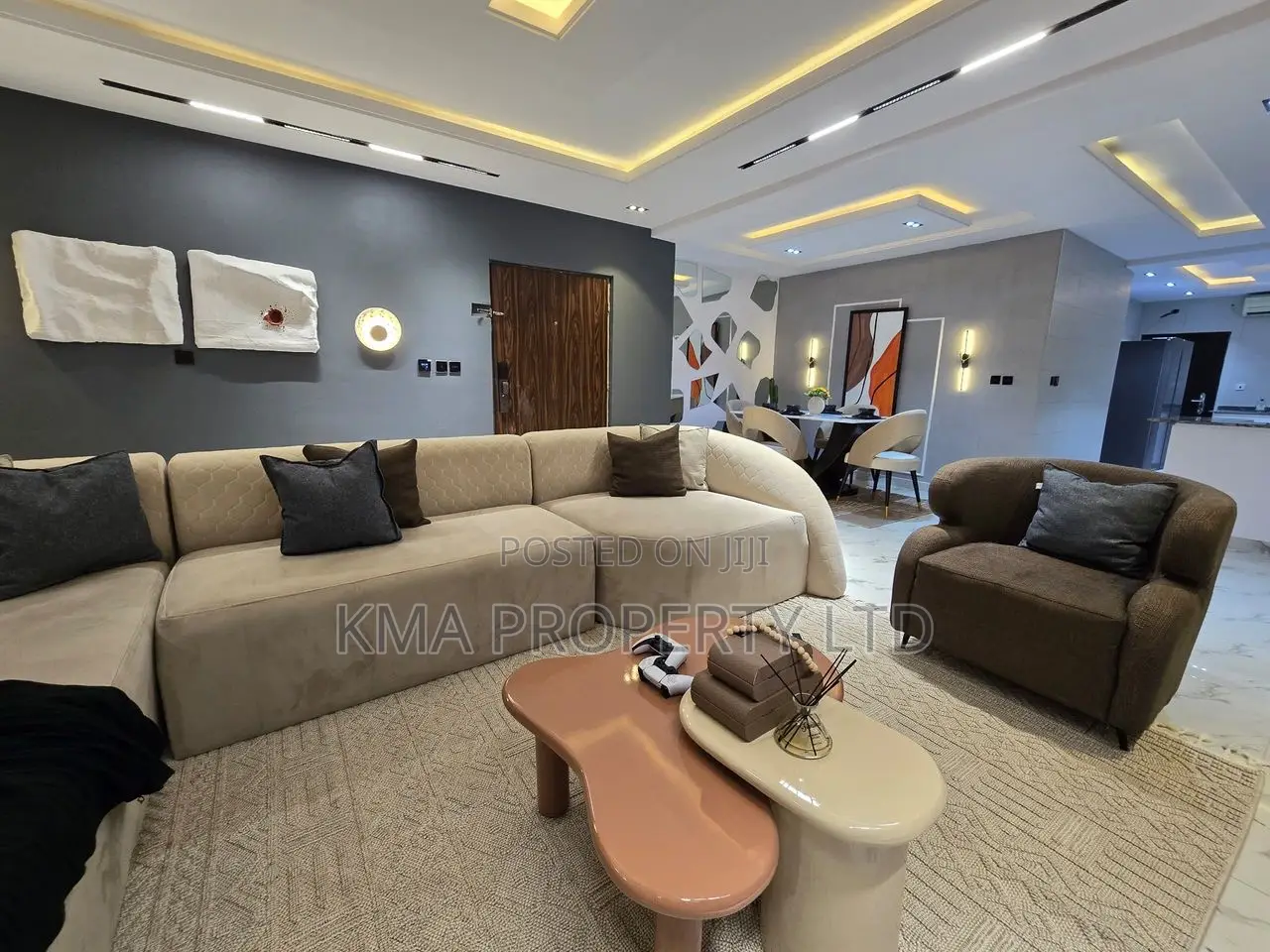 Luxurious 3 Bedroom Apartment