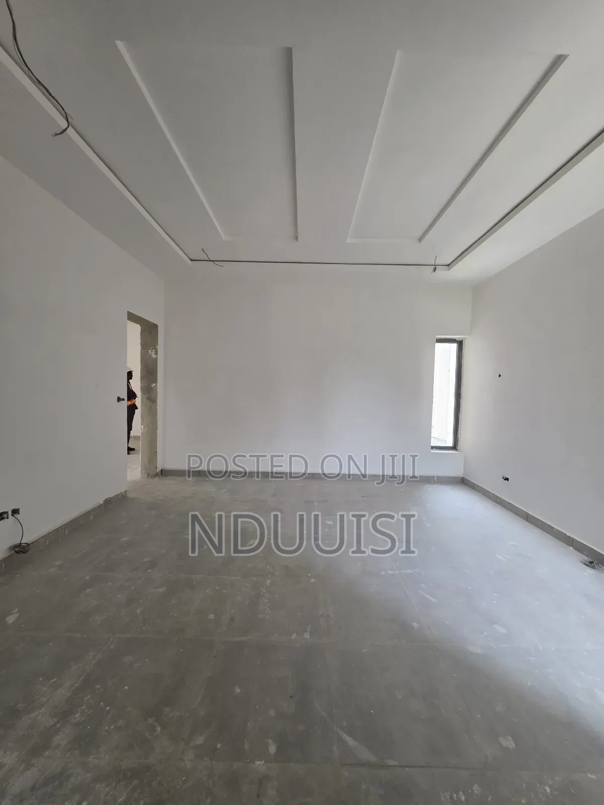 5bdrm Duplex in Wuse for sale