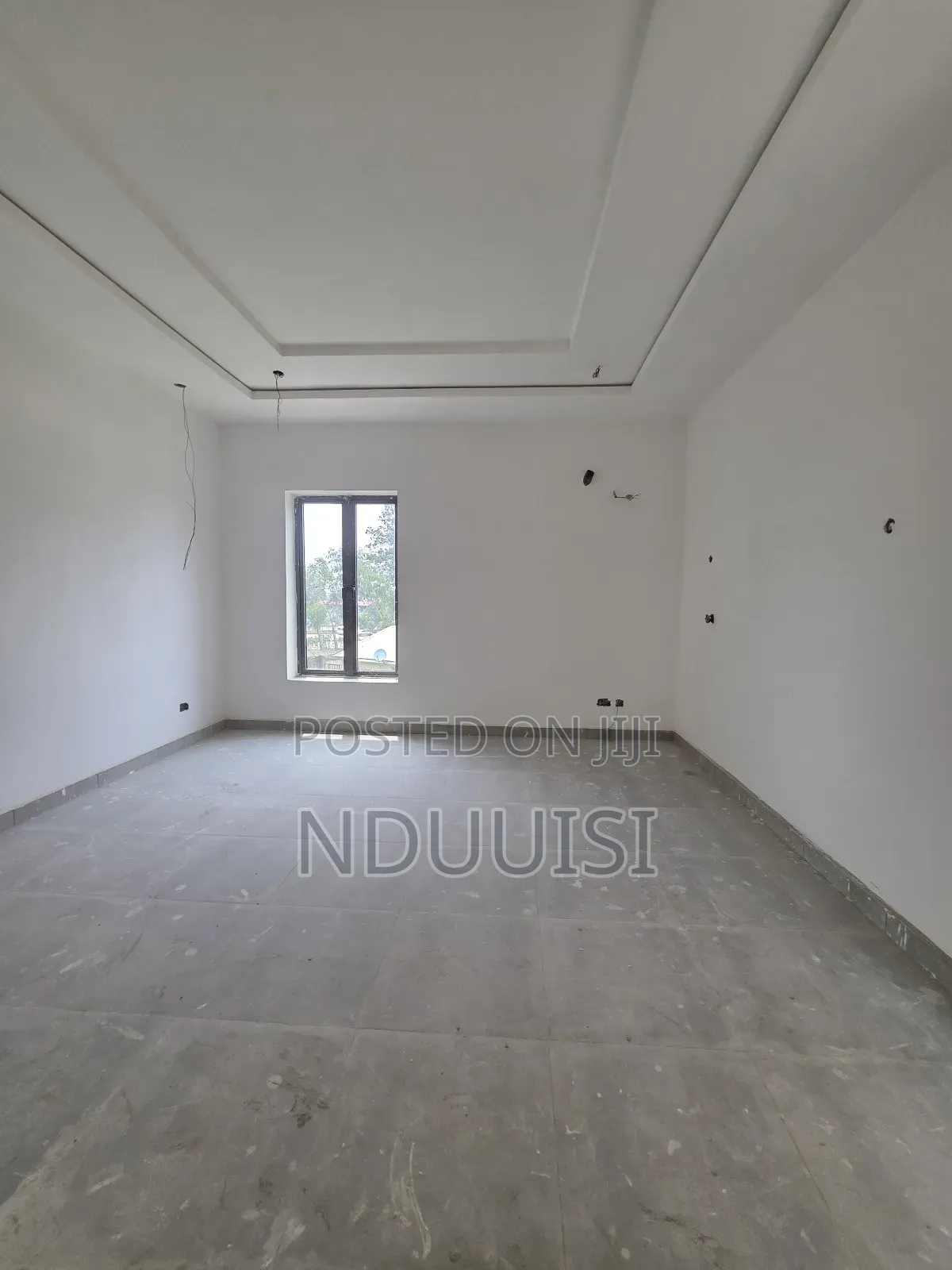 5bdrm Duplex in Wuse for sale