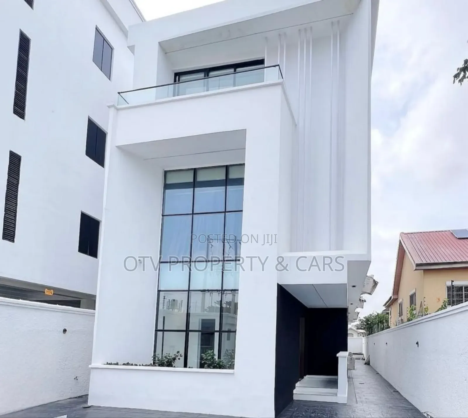 Furnished 4bdrm Duplex in Lekki Phase 1 for sale