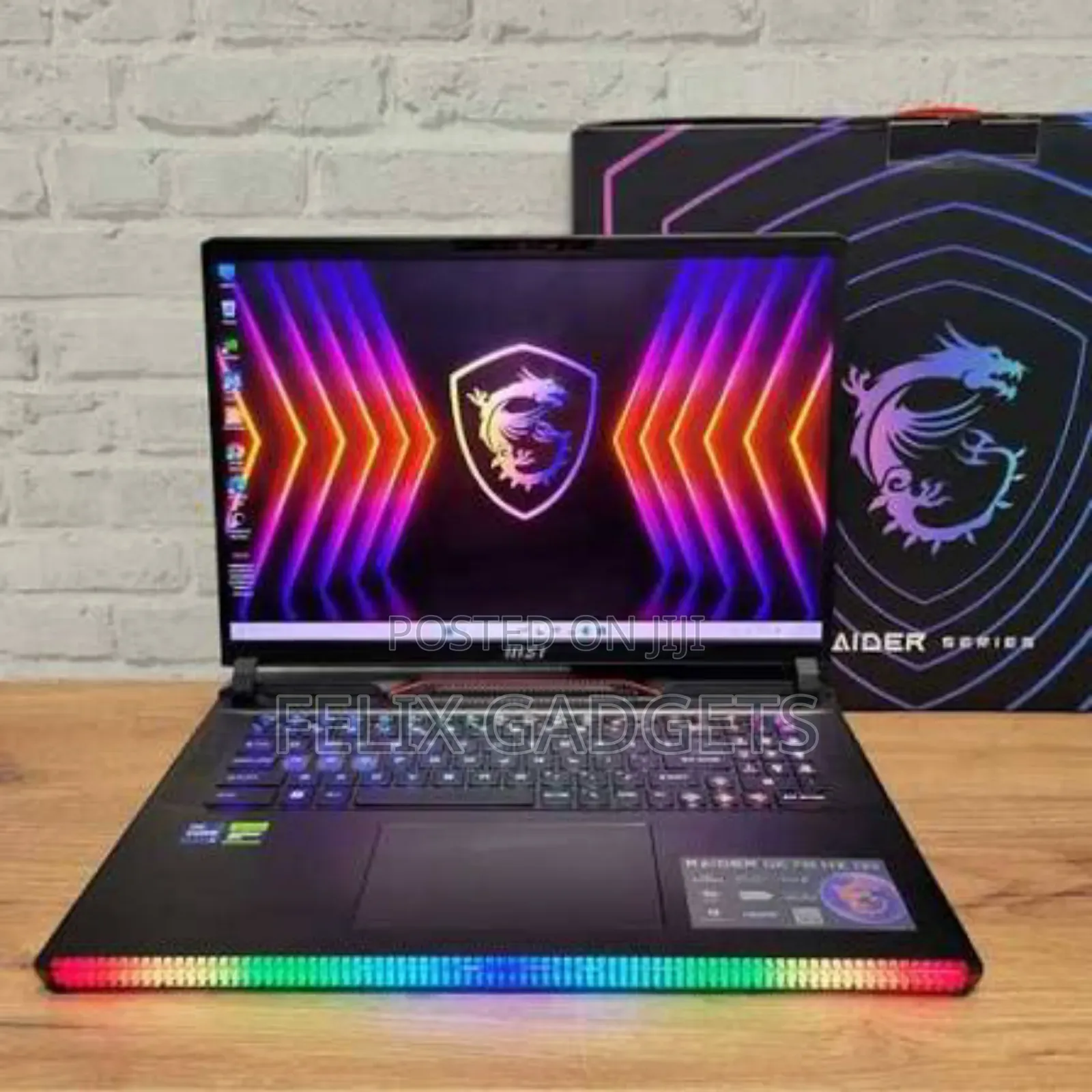 New Laptop MSI Raider GE78HX 32GB Intel Core I9 SSD 1T
