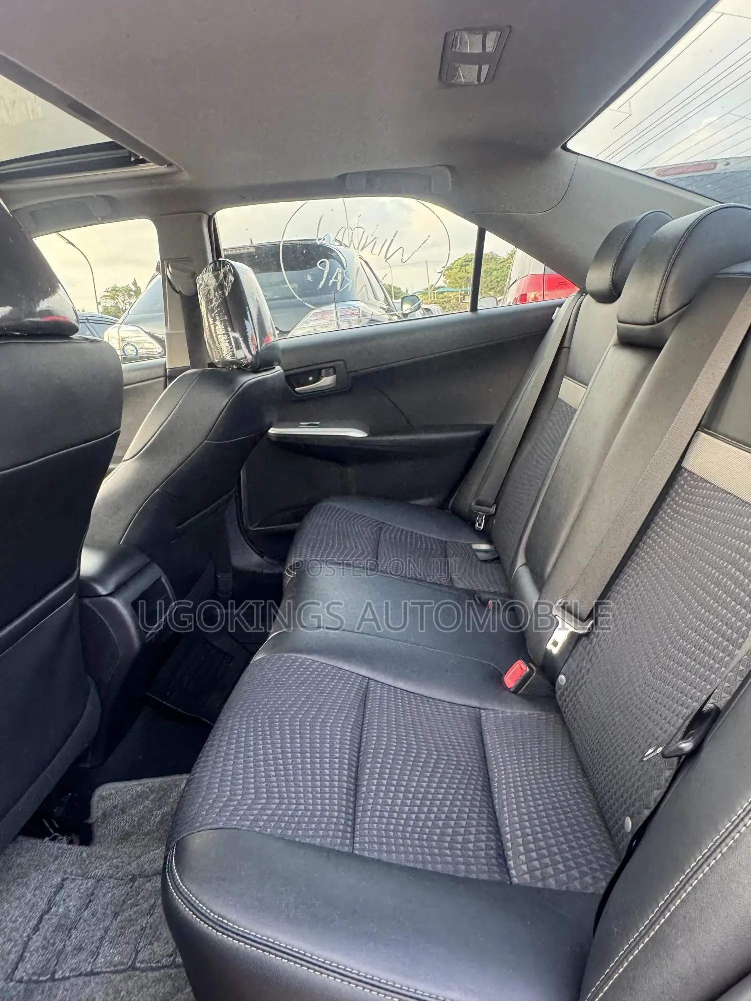 Toyota Camry SE 4dr Sedan (2.5L 4cyl 6A) 2013 Red