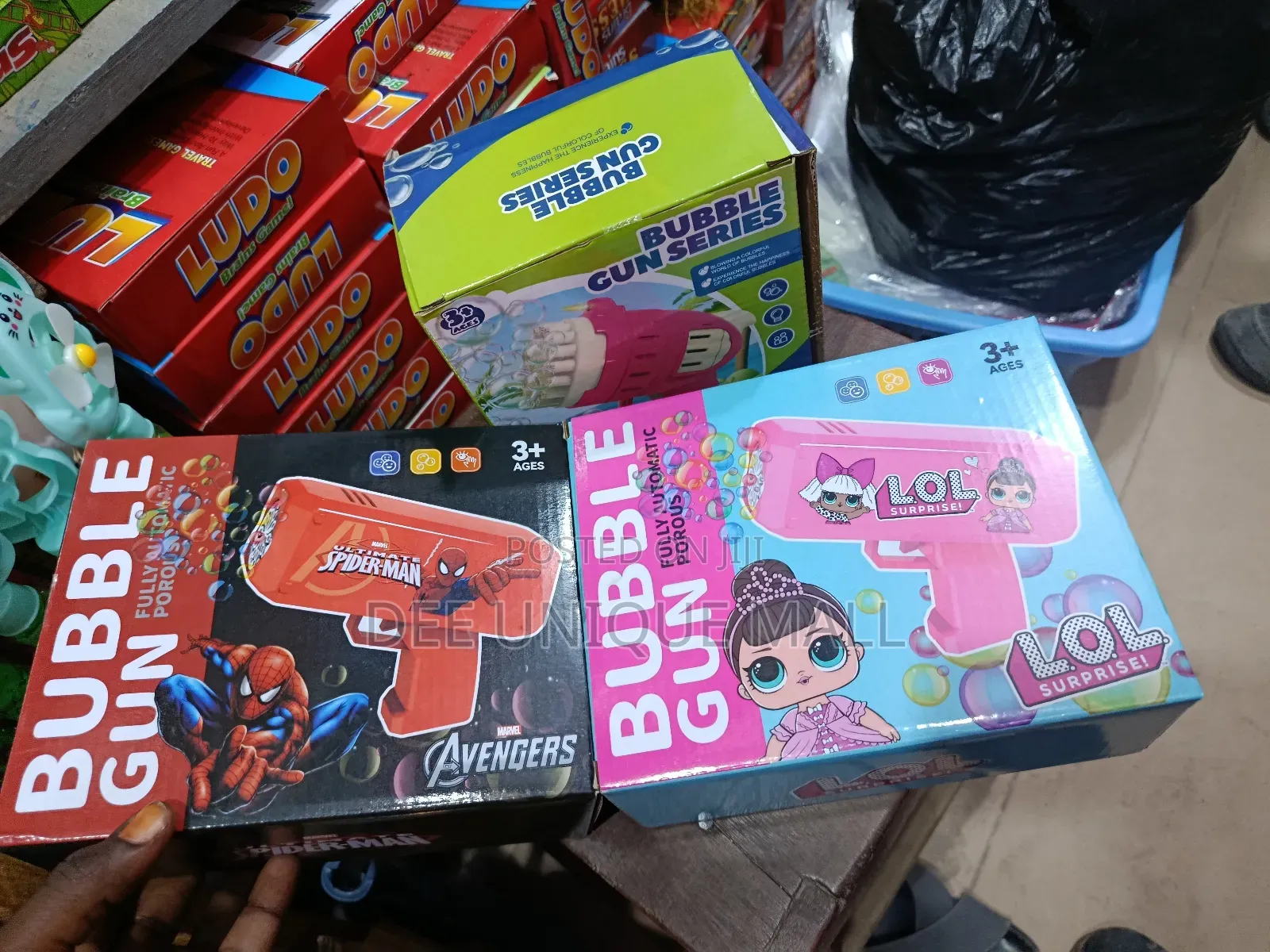 Lol Surprise-Themed Automatic Bubble Gun