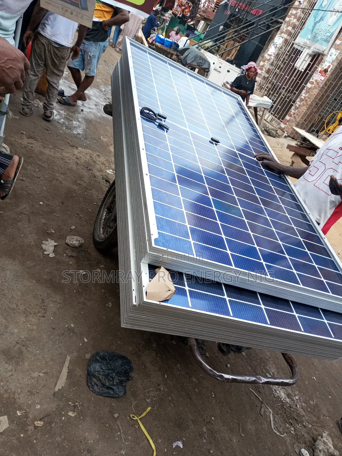 660w Jinko Solar Panels