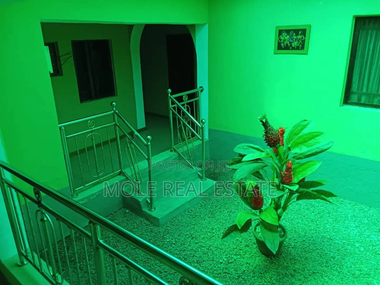 Furnished 6bdrm Bungalow in Abaranje for sale